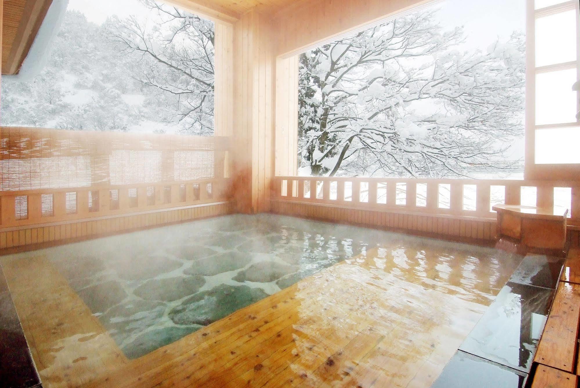 Takahan Yuzawa  Exterior foto